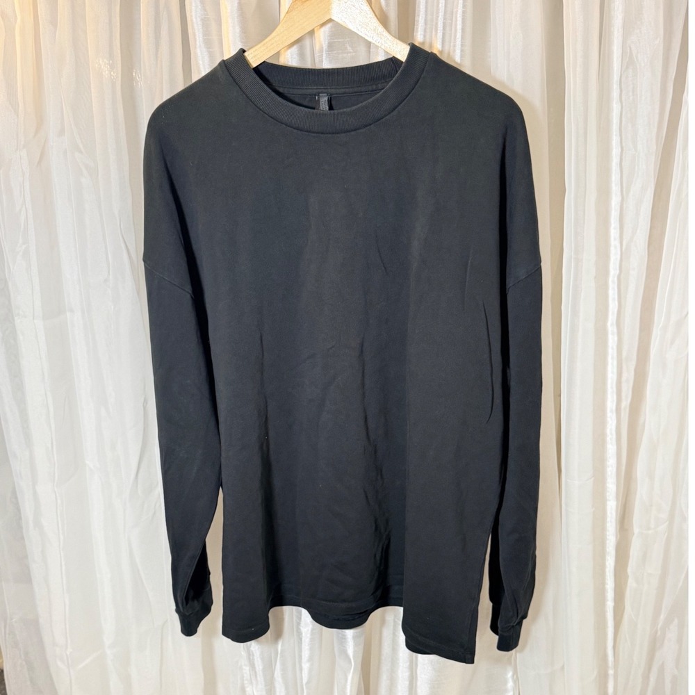 SKIMS Boyfriend Long Sleeve T-Shirt Womens Medium Onyx Black Oversized Crewneck
